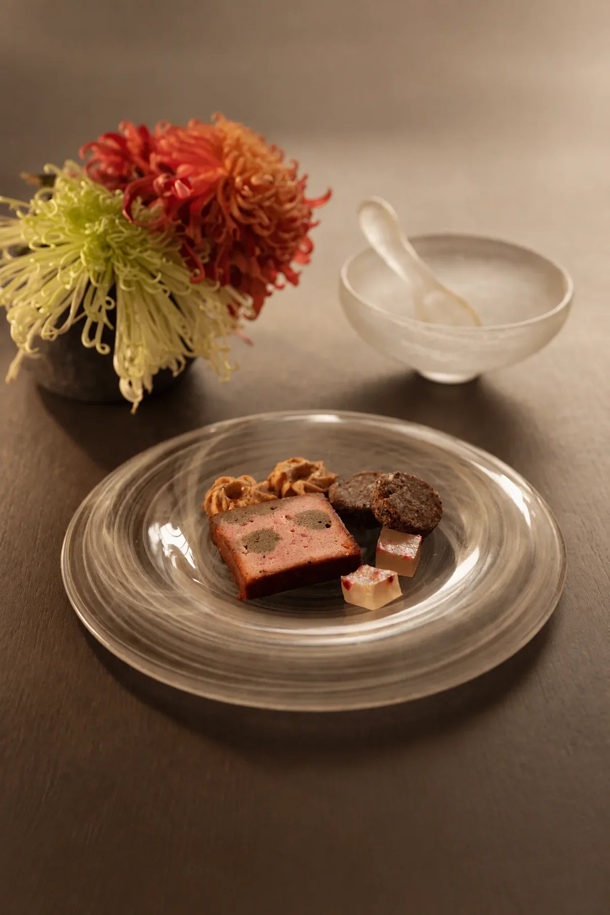 Cloud Current Clear Glass Dessert Plate