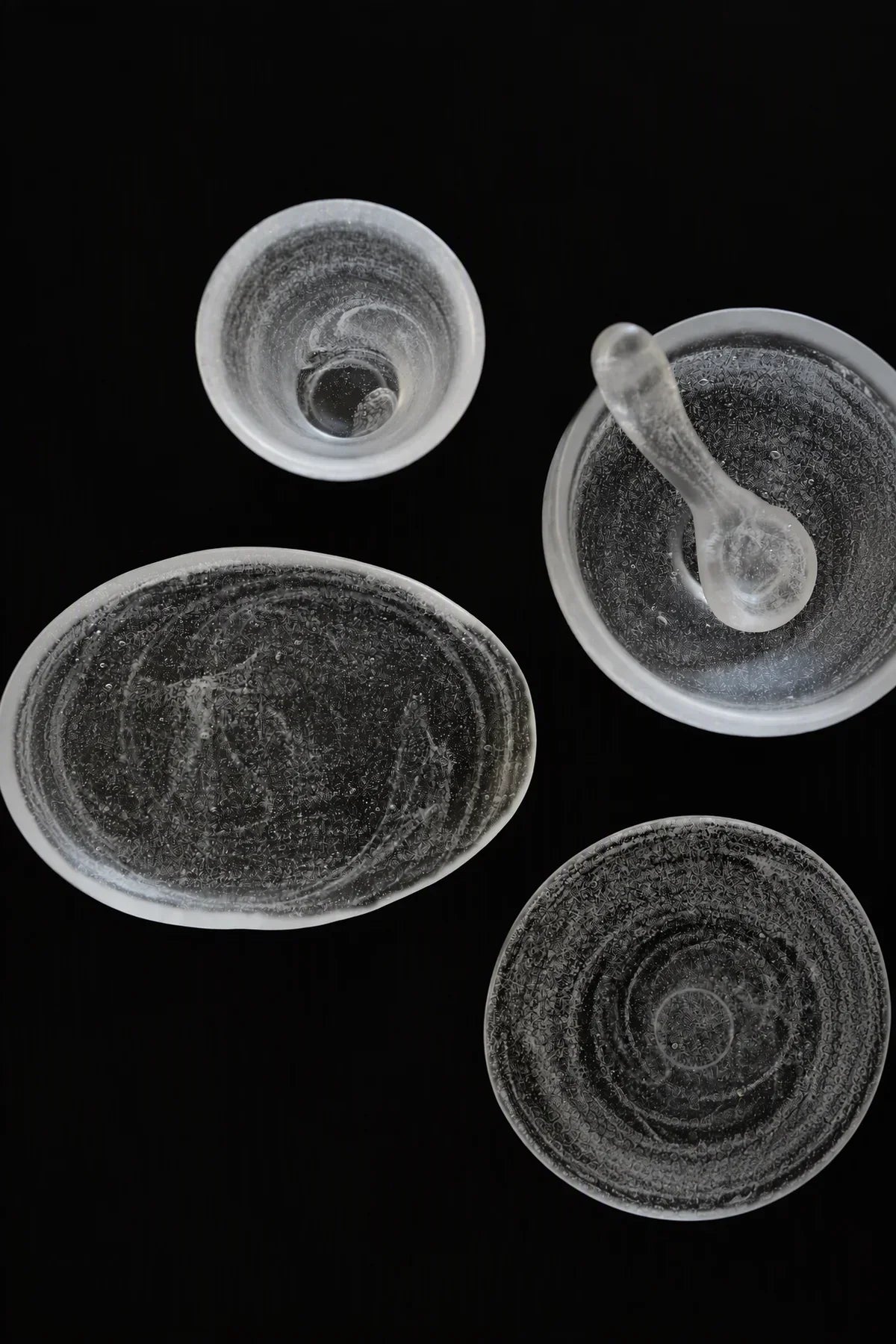 Frozen Tide Frosted Clear Glass Serving Plate