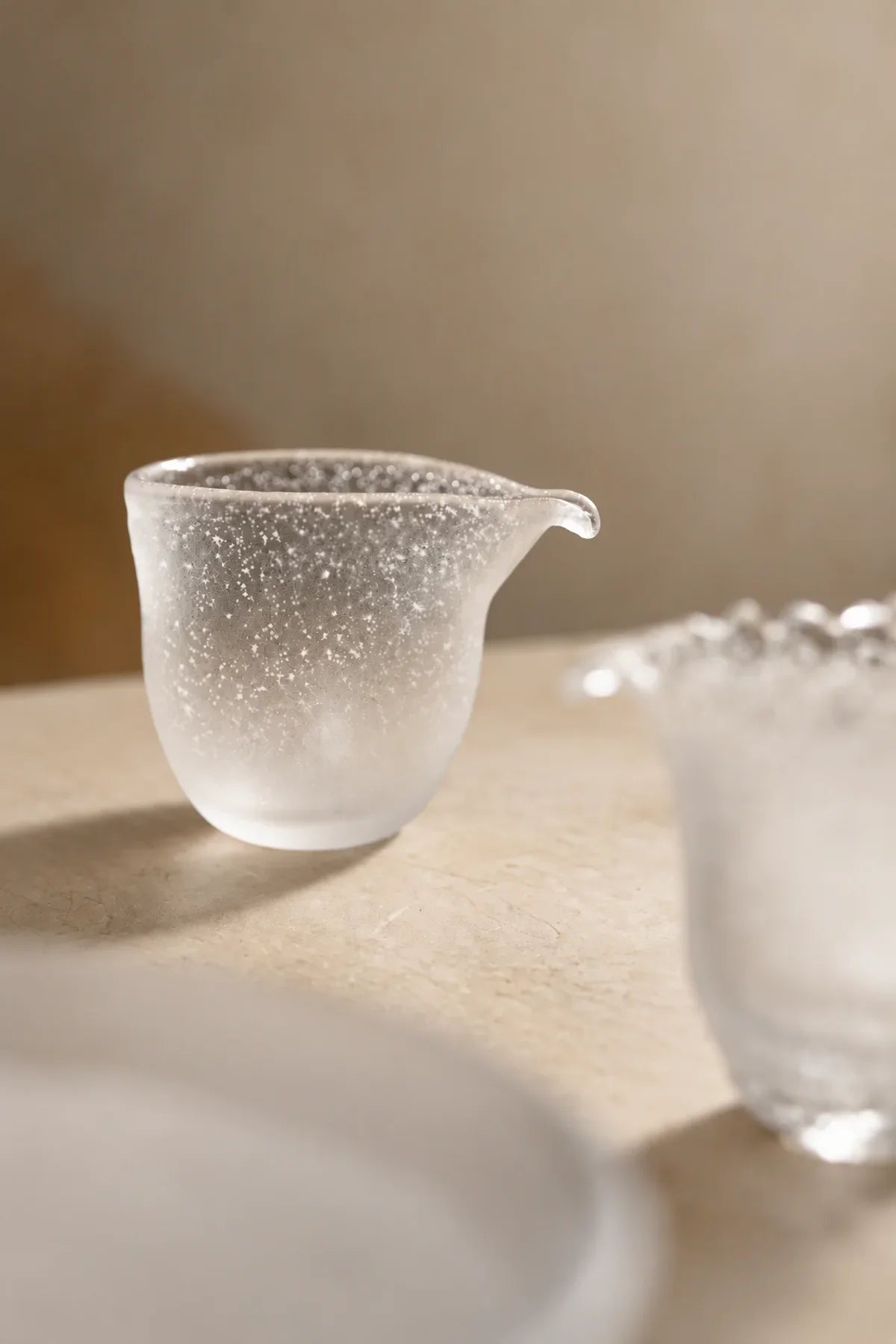 Dew Crown Frosted Glass Fair Cup