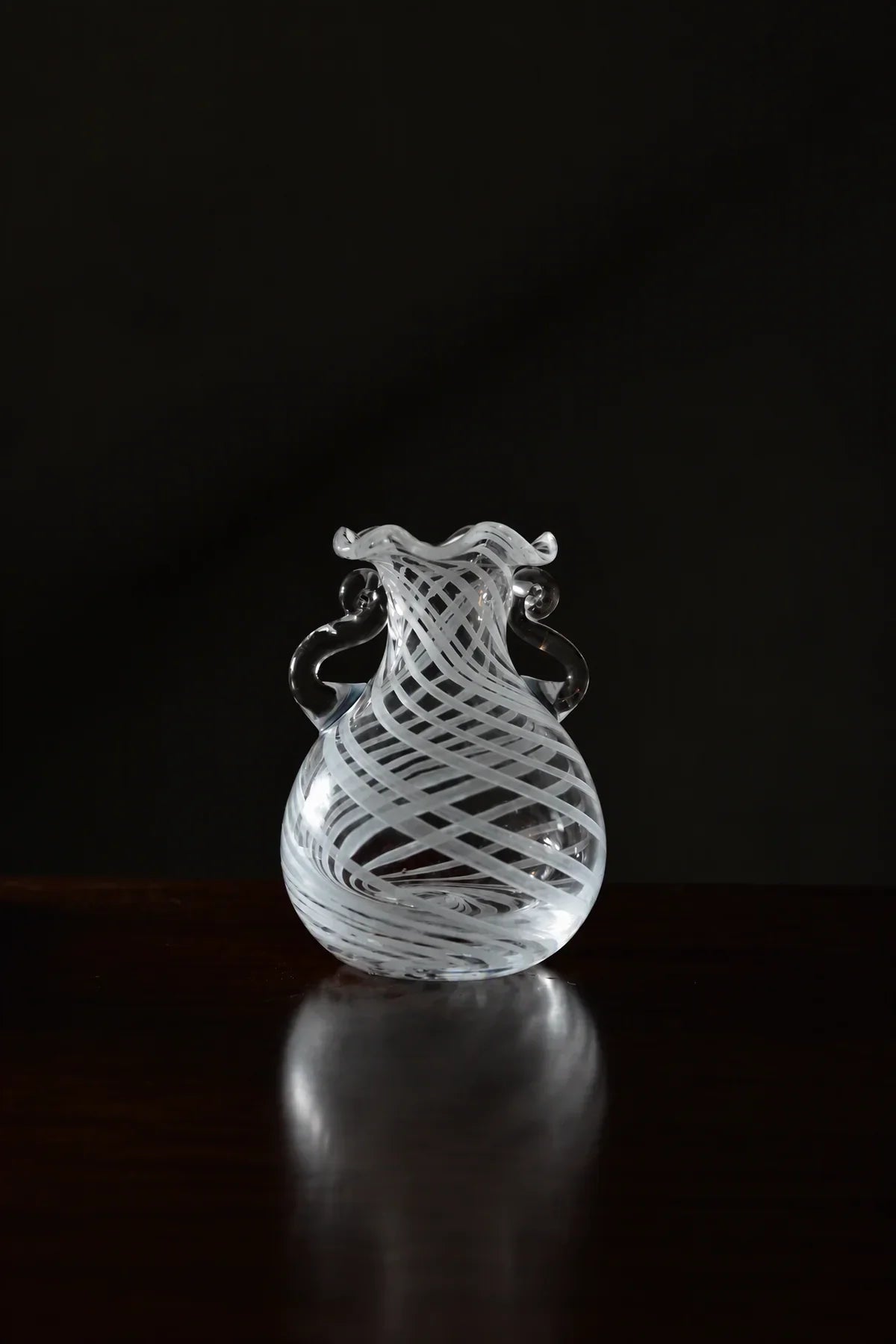 Ribbon Dance White Spiral Glass Flower Vase