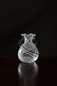 Ribbon Dance White Spiral Glass Flower Vase