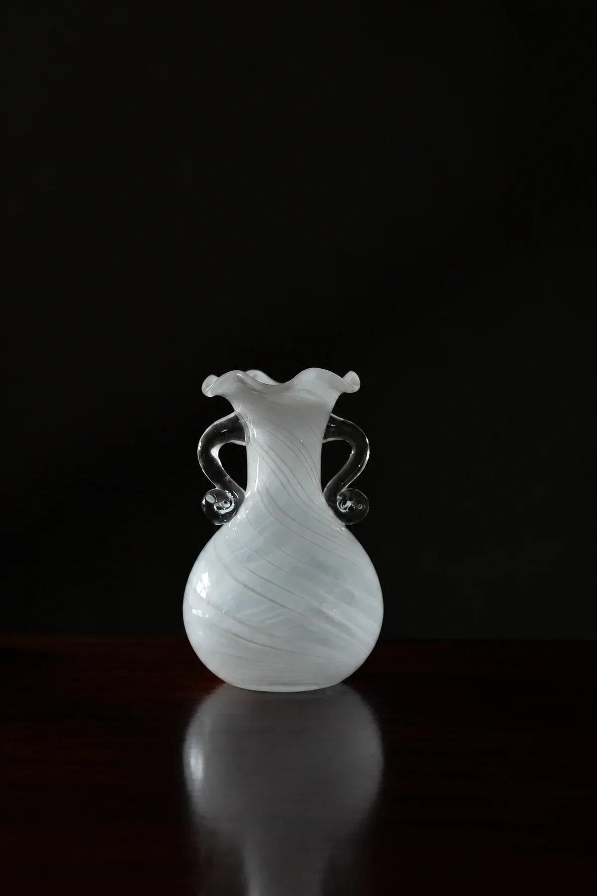 Ribbon Dance White Spiral Glass Flower Vase
