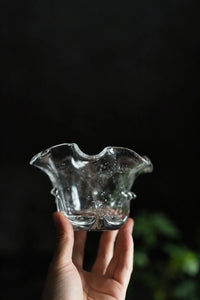 Gathered Petal Clear Seeded Glass Tea Cup