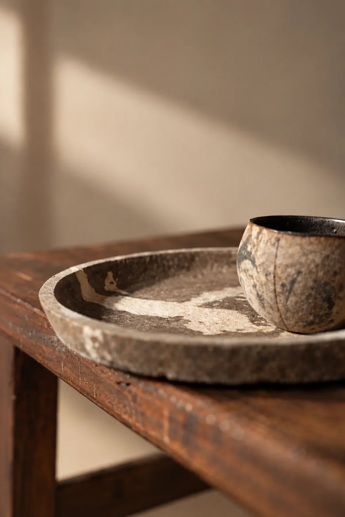 Earth Fragment Mottled Fiber-Look Serving Tray