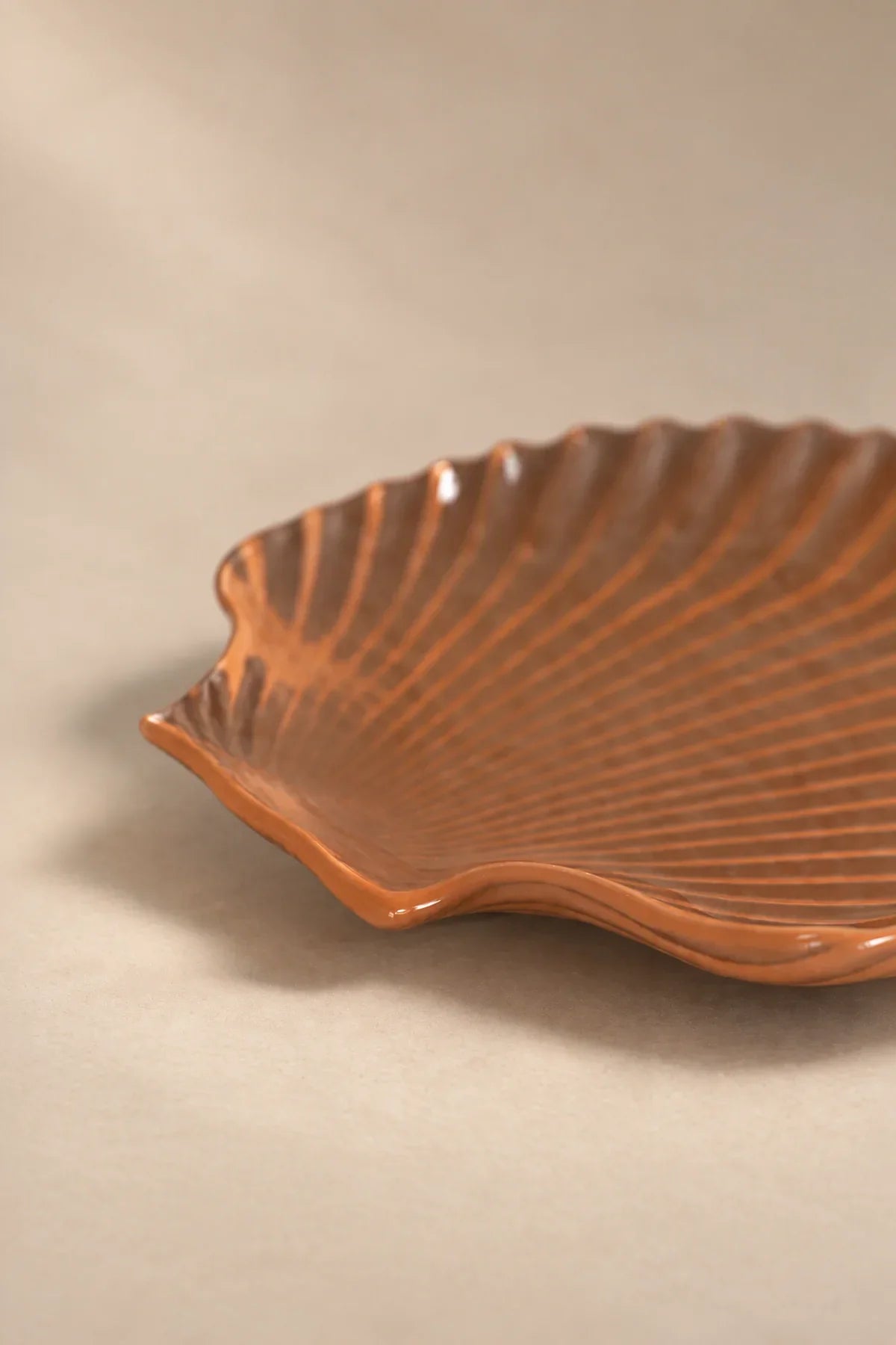 Tide Pool Opalescent White Glass Serving Dish