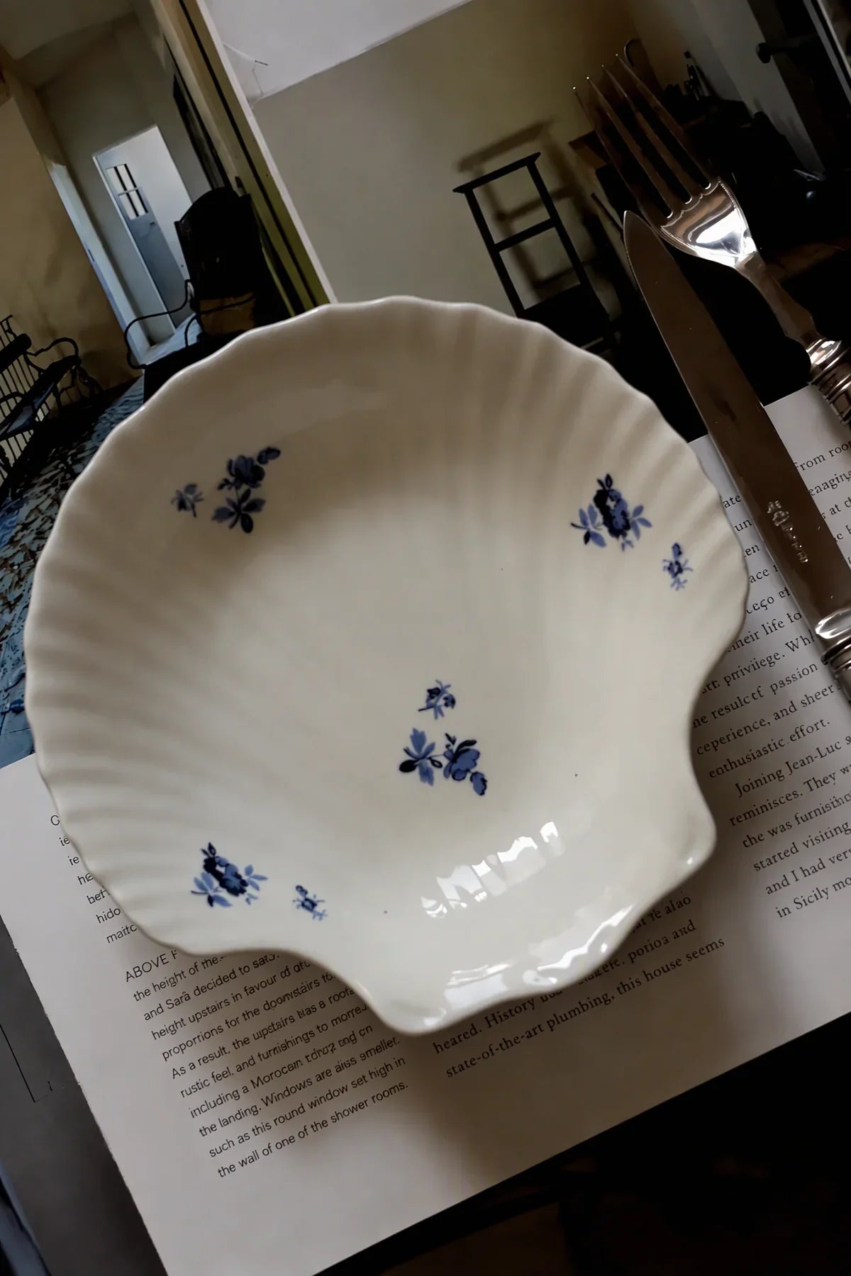 Tide Garden Blue-on-Ivory Ceramic Serving Bowl