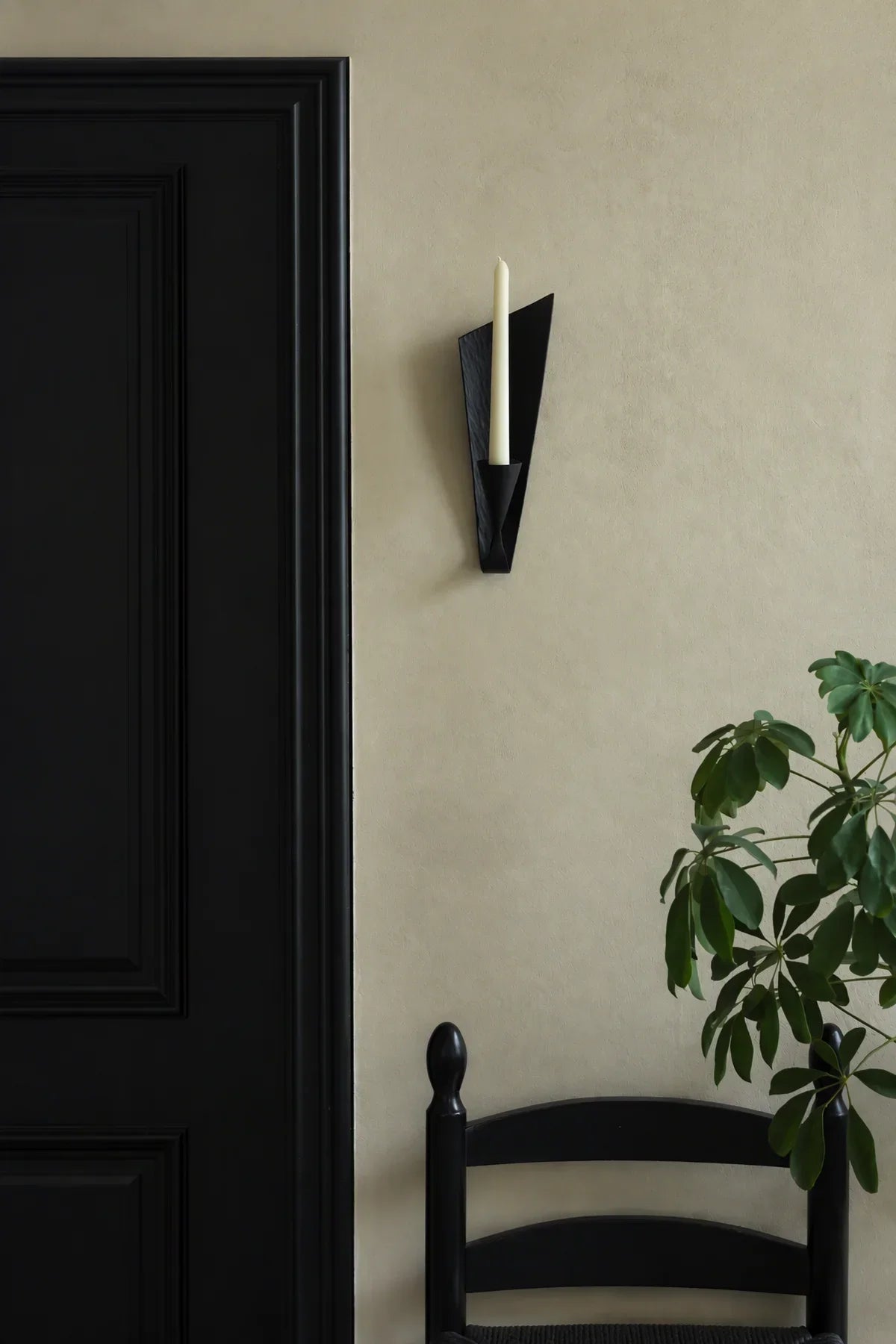 Shadow Play Black Ceramic Candle Holder