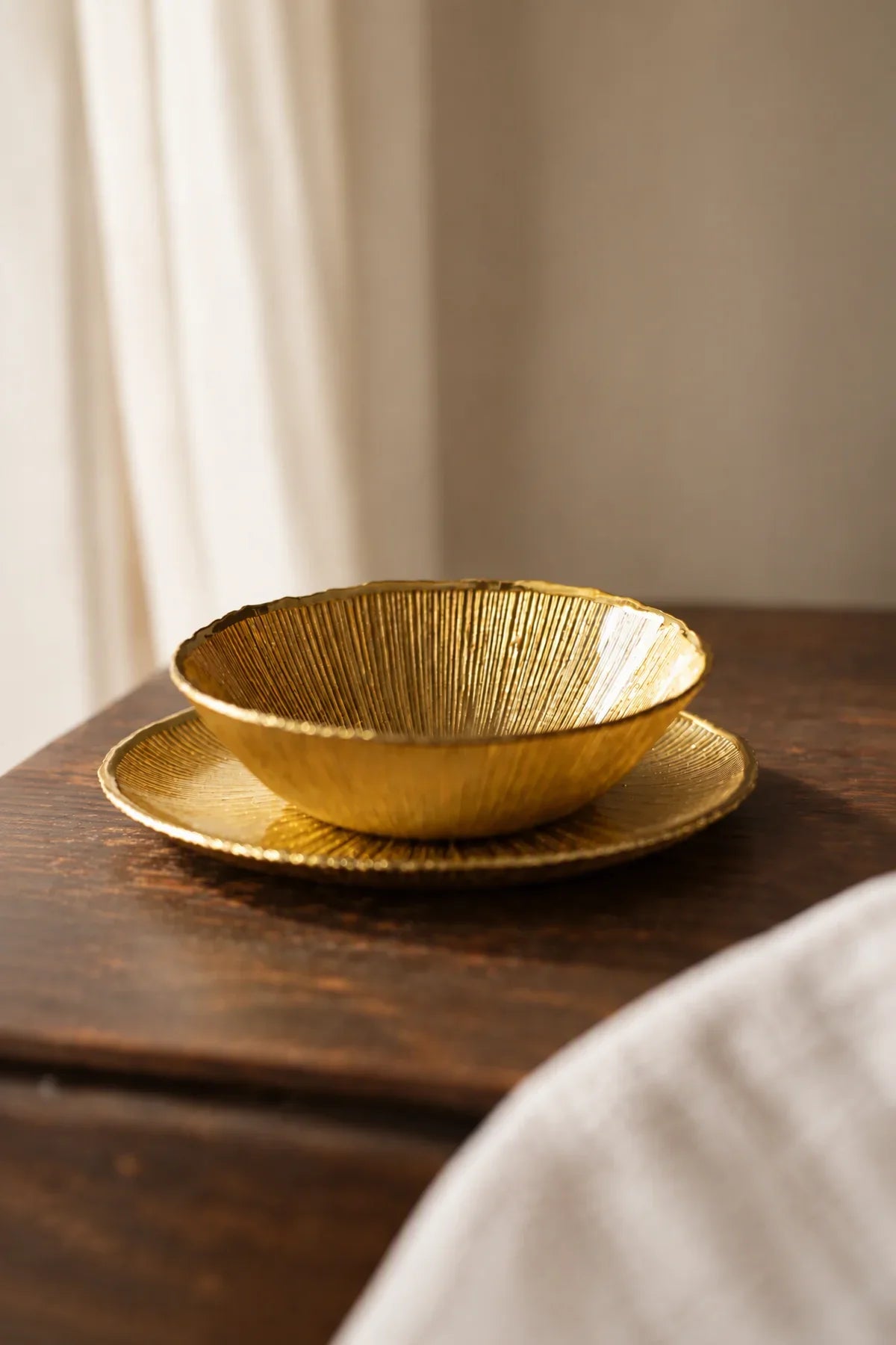 Solar Flare Gold Glass Dinnerware Set