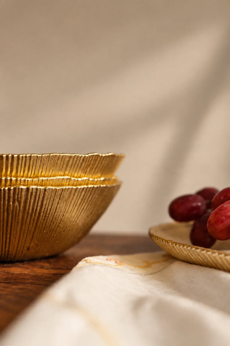 Solar Flare Gold Glass Dinnerware Set