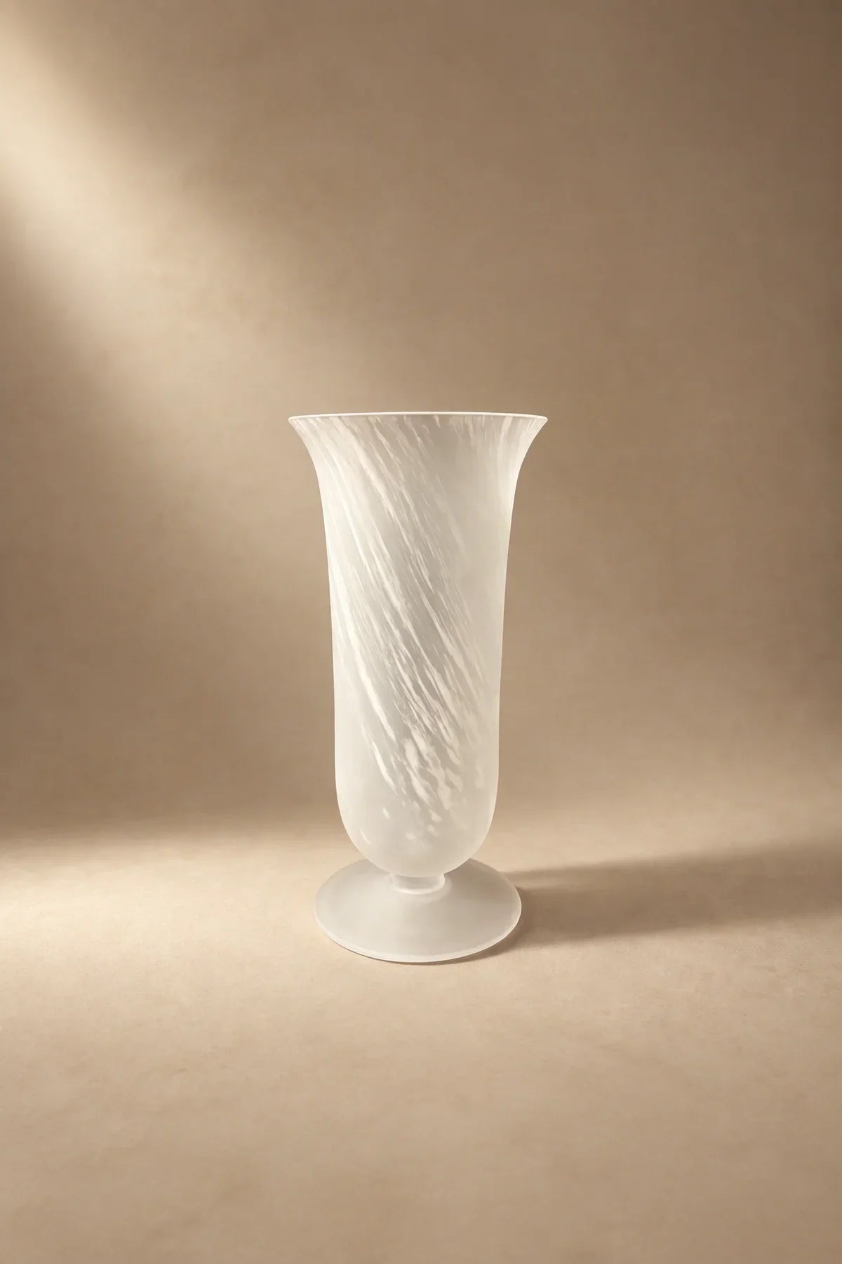 Smoke Current White-Swirl Glass Flower Vase