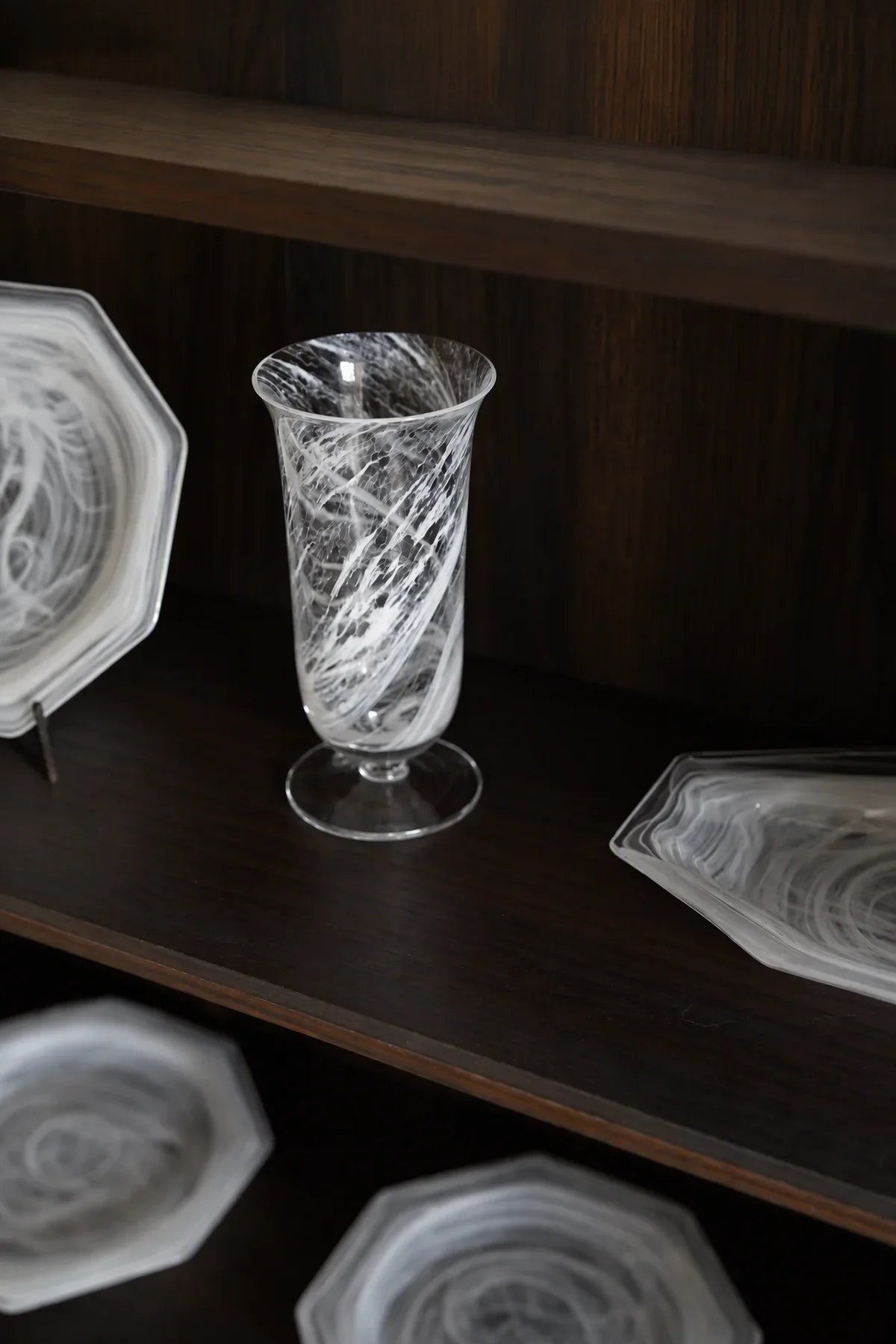 Smoke Current White-Swirl Glass Flower Vase