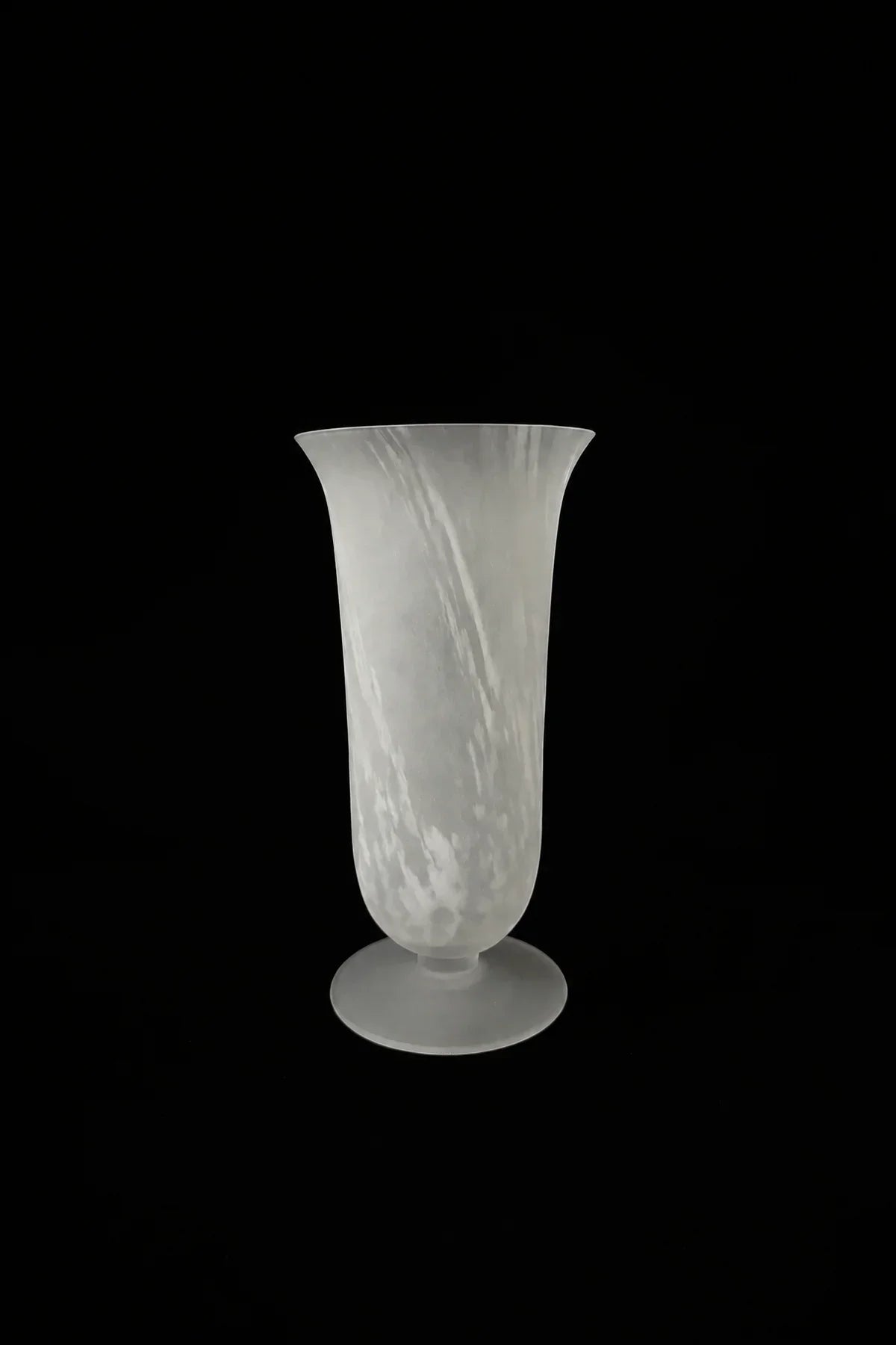 Smoke Current White-Swirl Glass Flower Vase