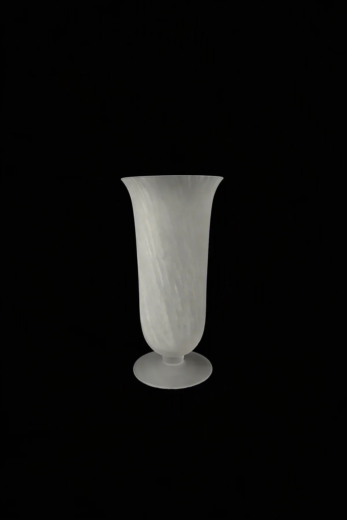 Smoke Current White-Swirl Glass Flower Vase