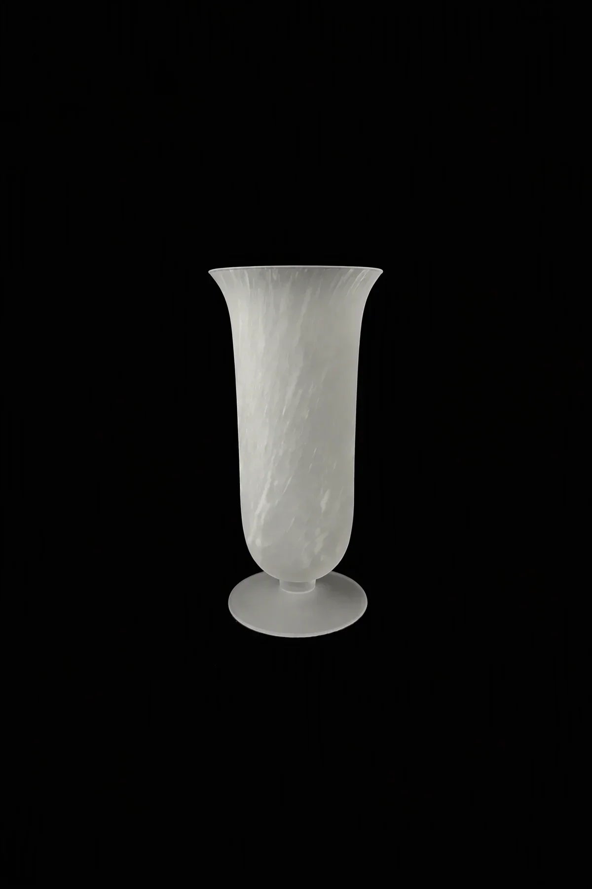 Smoke Current White-Swirl Glass Flower Vase