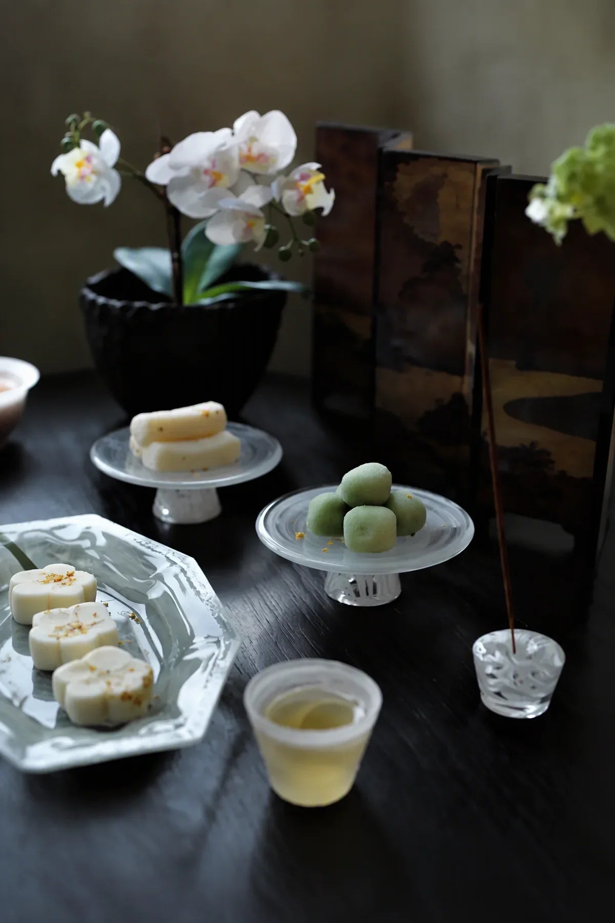 Cloud Current Clear Glass Tableware Set