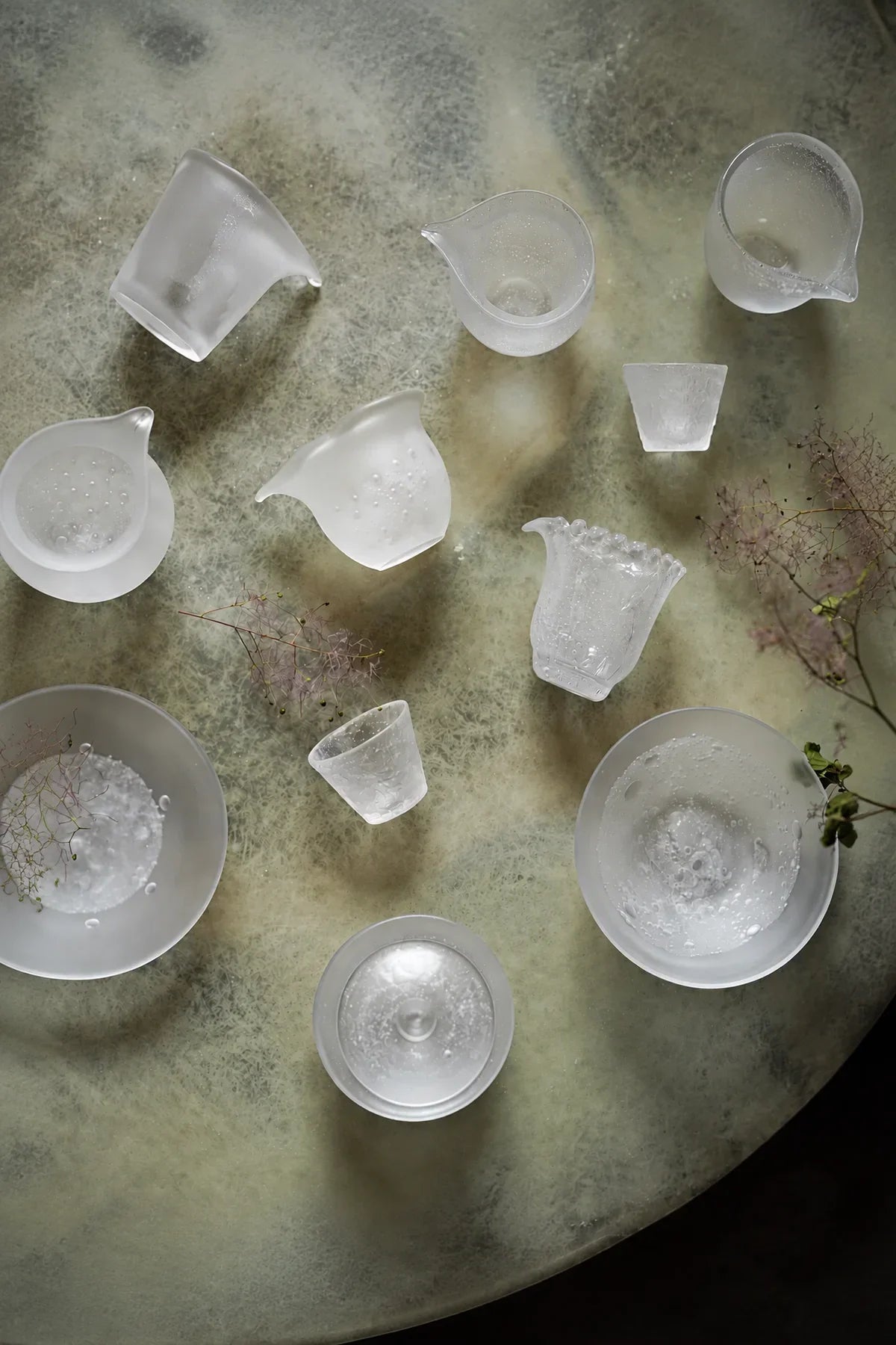 Dew Crown Frosted Glass Fair Cup