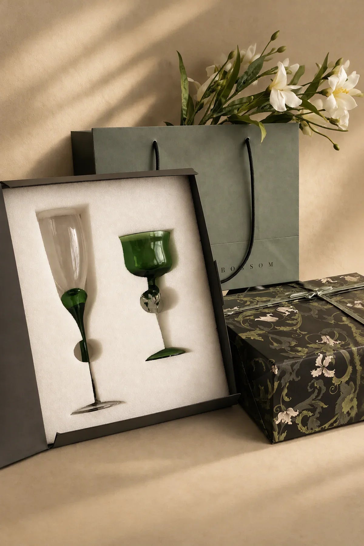 Tendril Hour Moss Green Glass Wine Glass