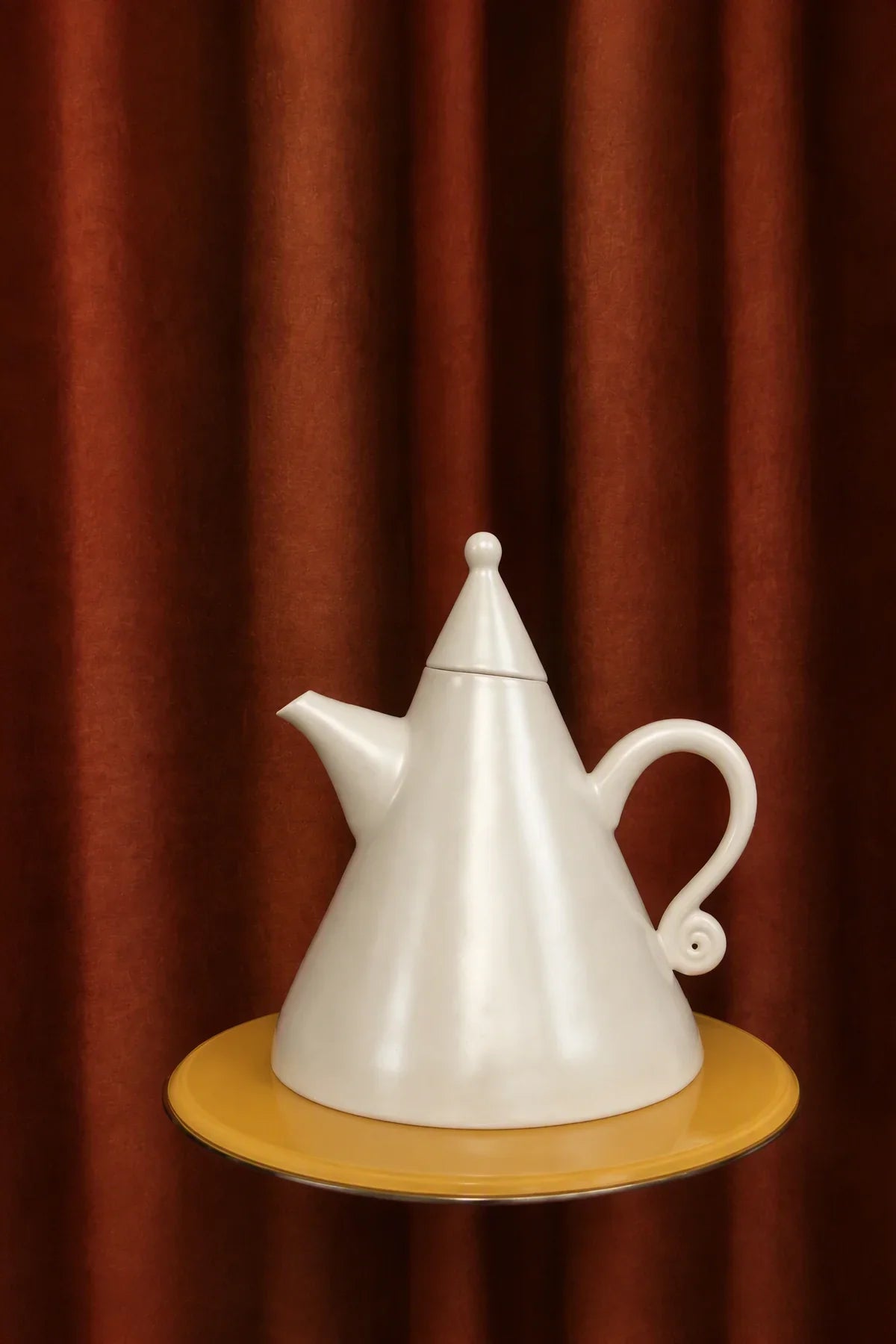 Little Theater White Ceramic Teapot