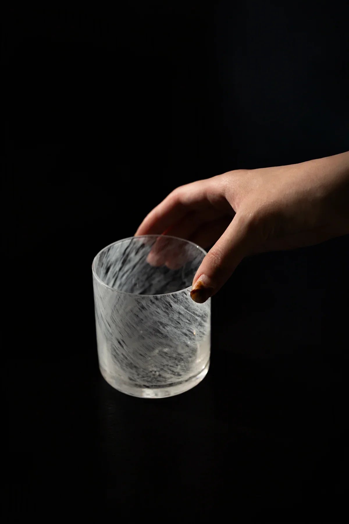 Snowfall Hour White Glass Tumbler