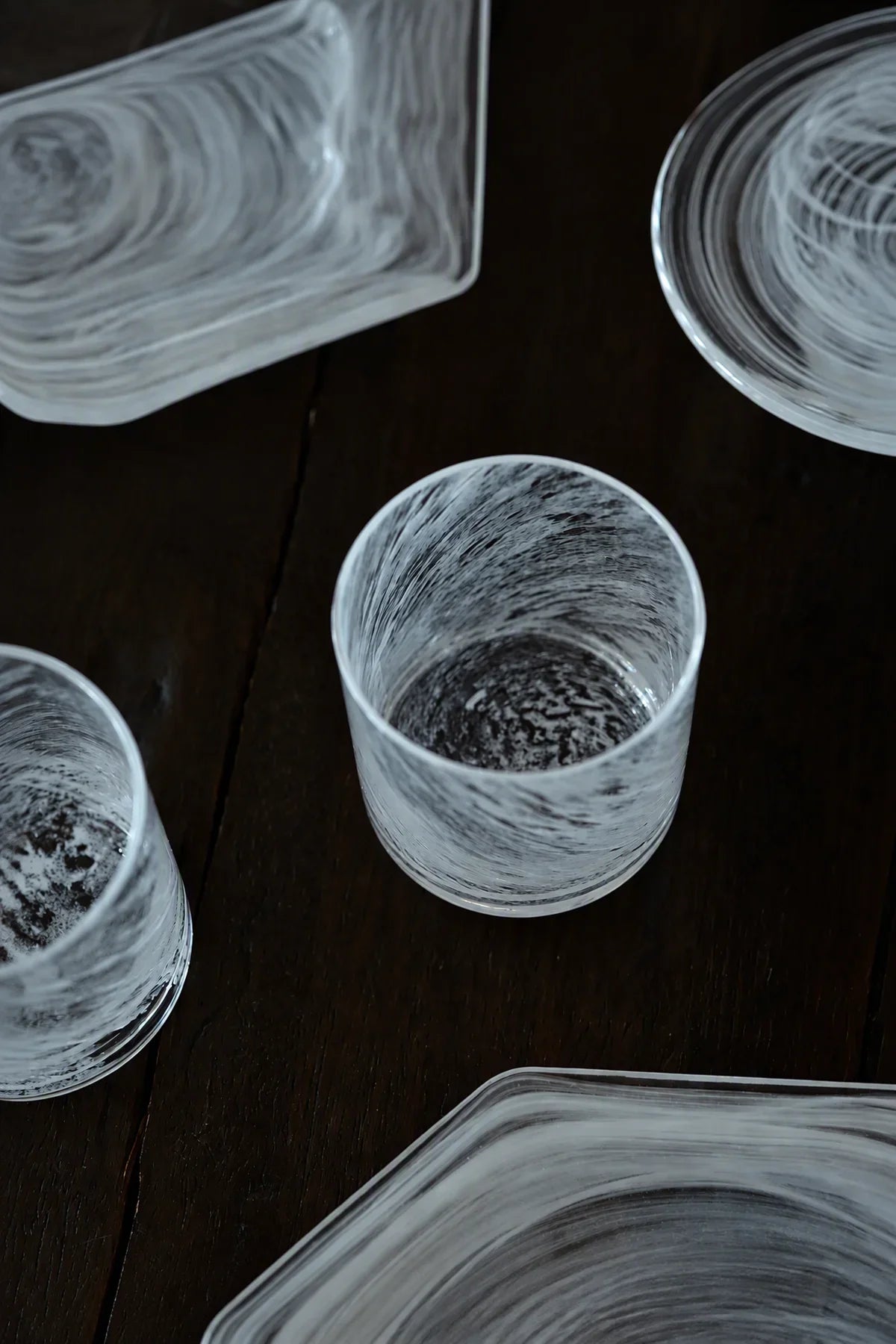 Snowfall Hour White Glass Tumbler